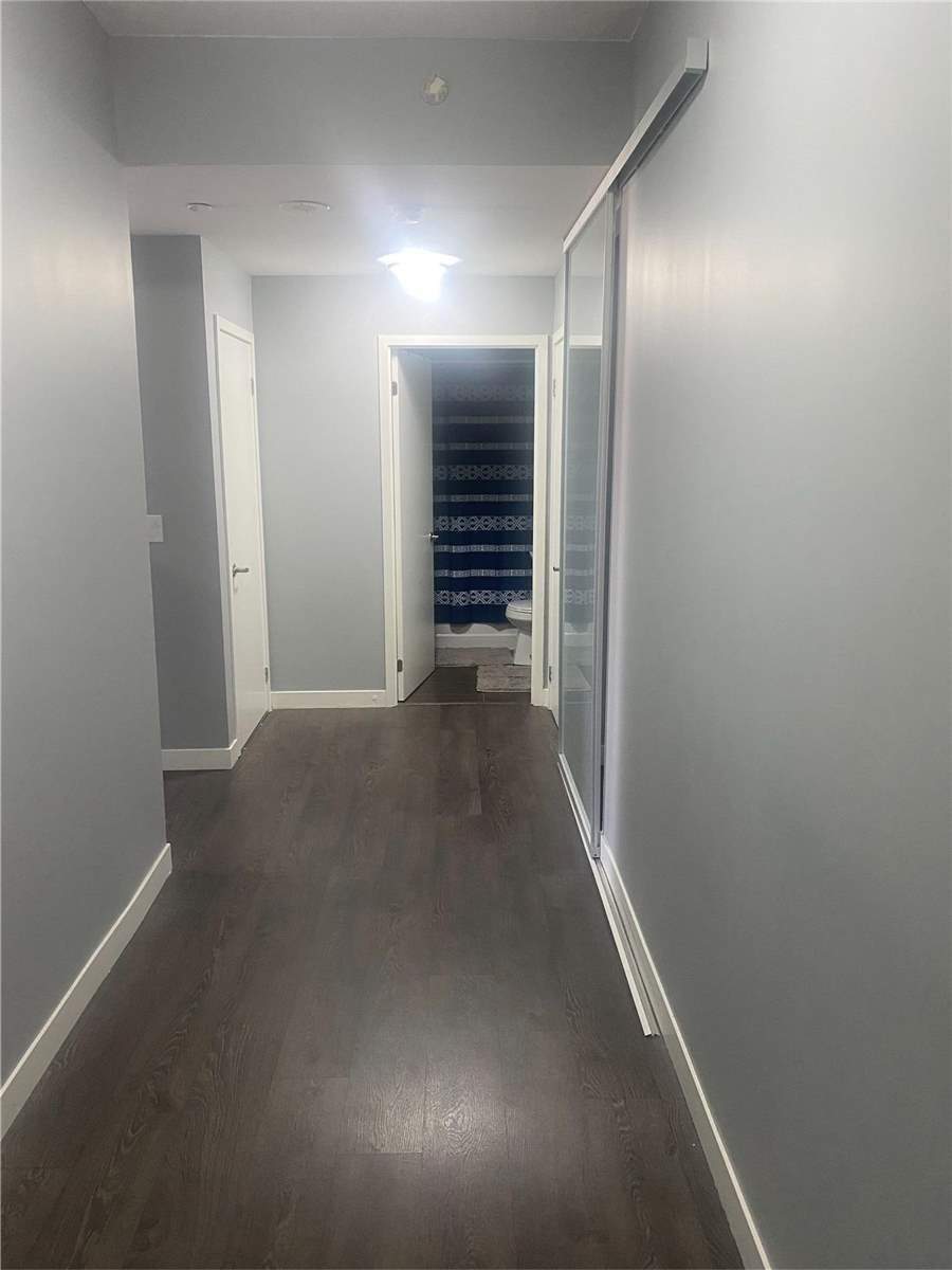 2055 Danforth Ave, #307