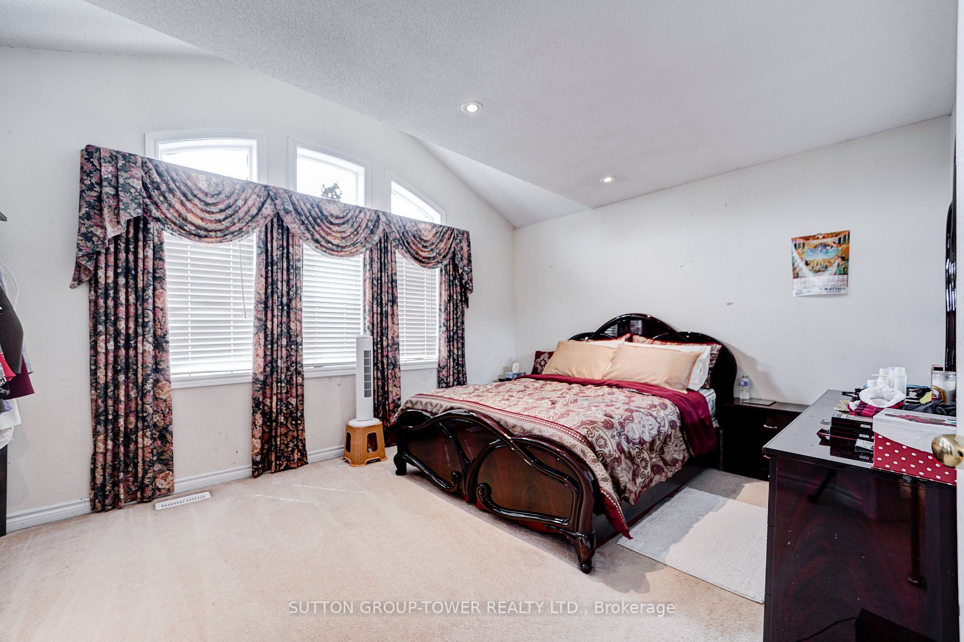 Listing E6032992 - Large Photo # 18
