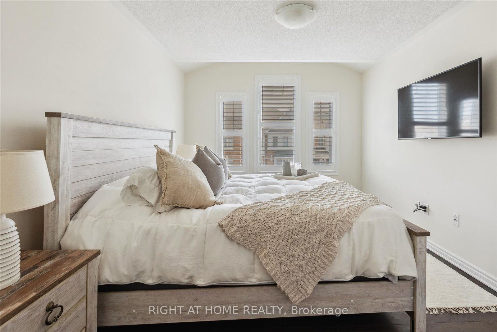 Listing E6033420 - Large Photo # 36