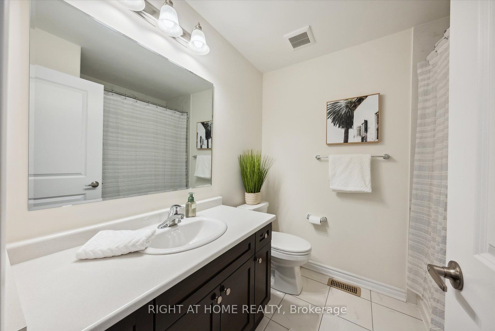 Listing E6033420 - Large Photo # 27