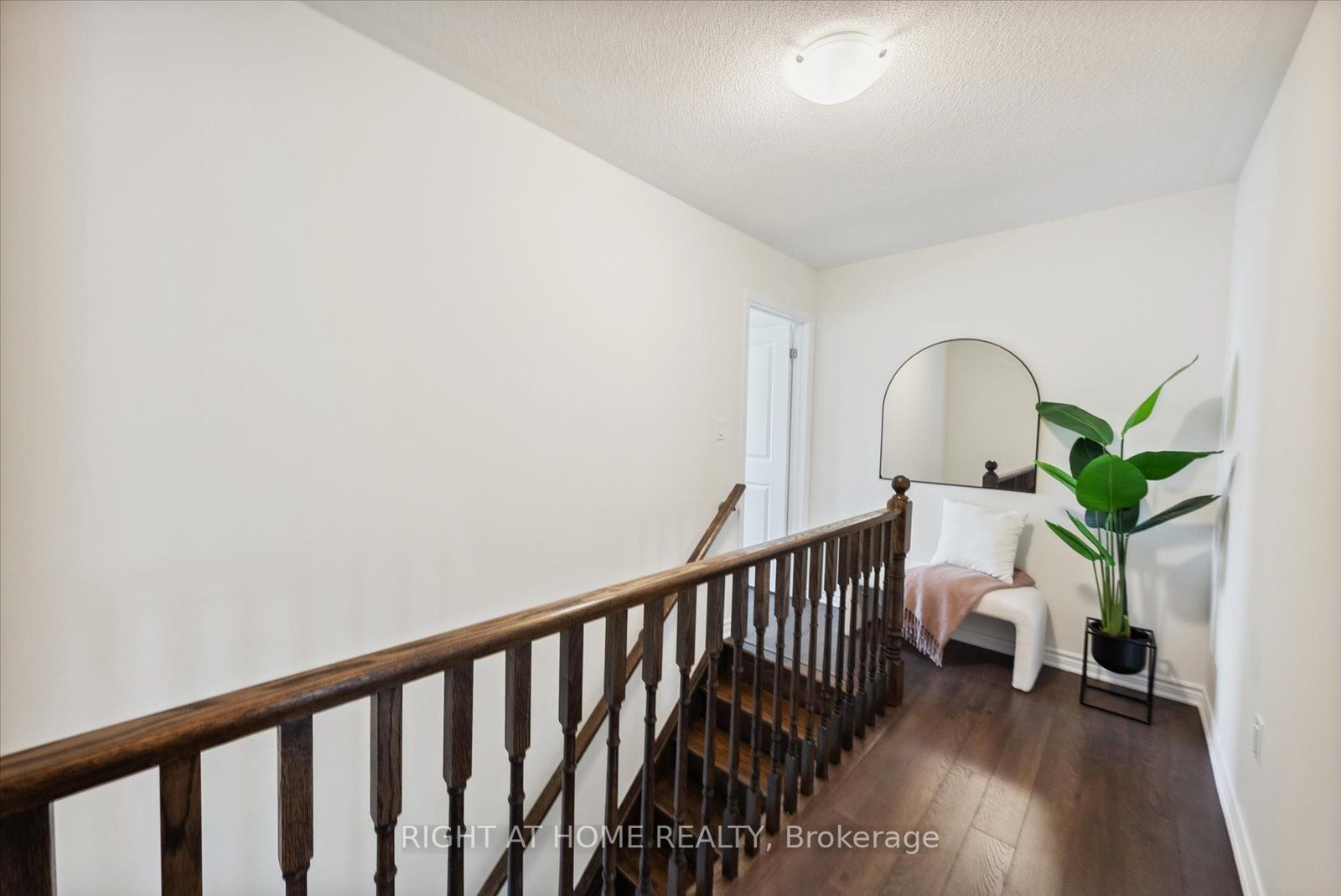 Listing E6033420 - Large Photo # 28