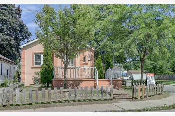 41 St. Dunstan Dr, Toronto
