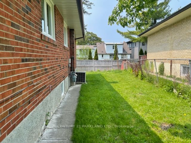 12 Richome Court