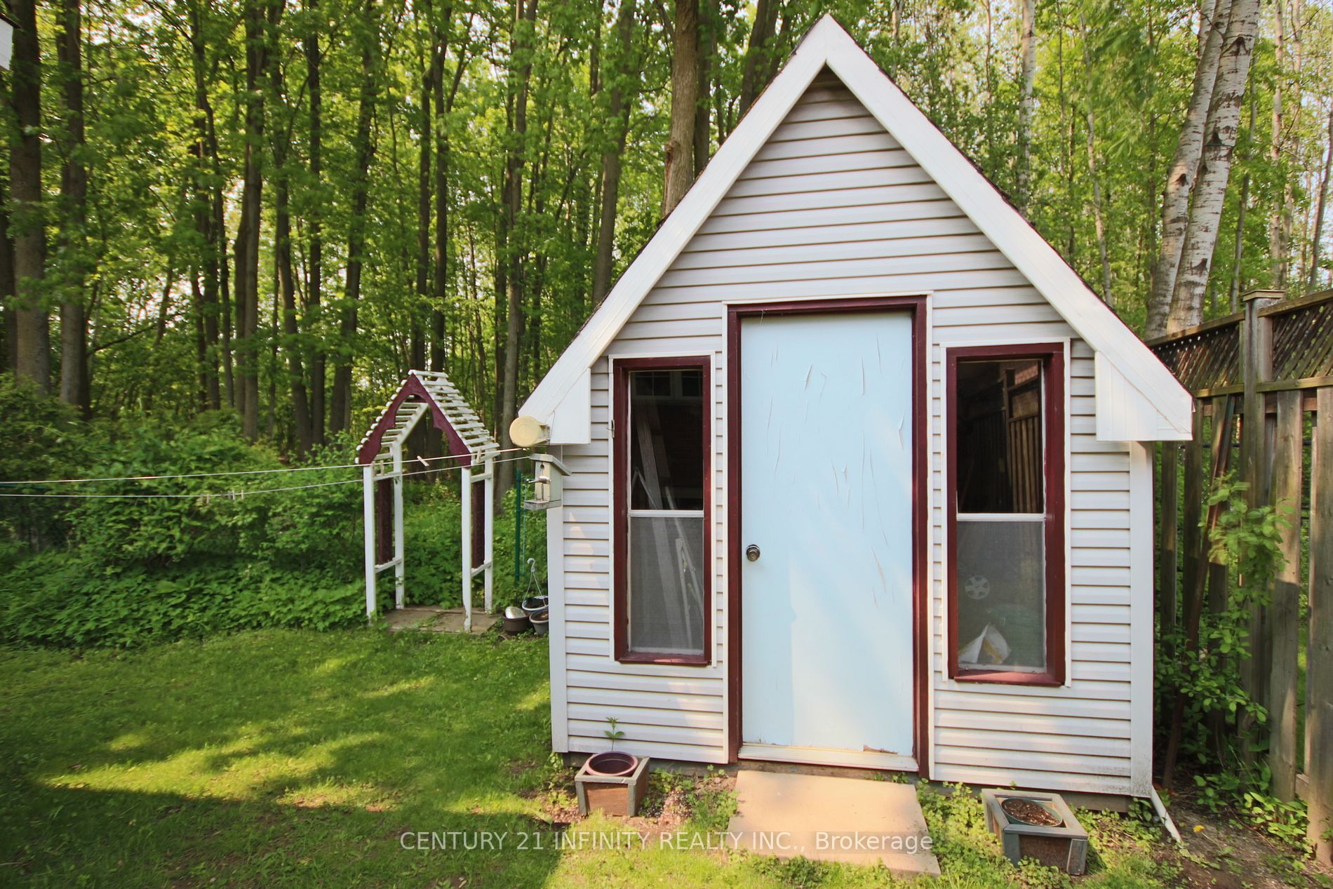 28 Solmar Ave