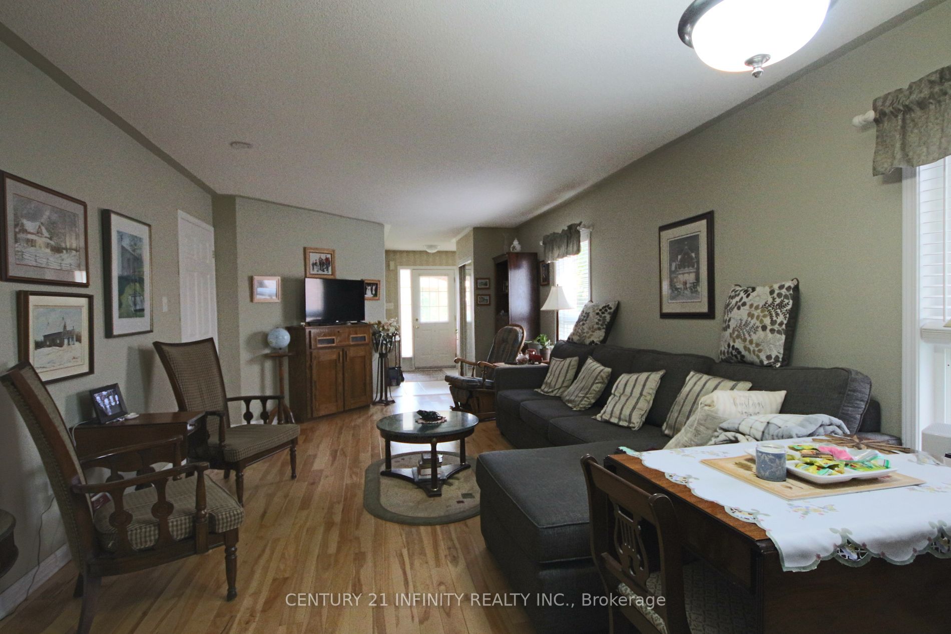28 Solmar Ave