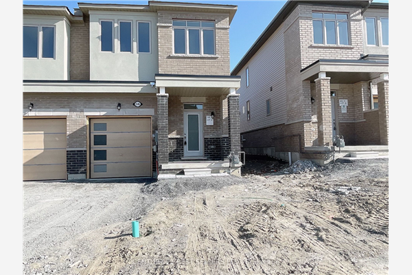 2546 Winter Words Dr, Oshawa