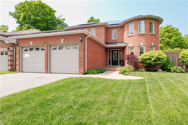 948 Thimbleberry Circ N, Oshawa