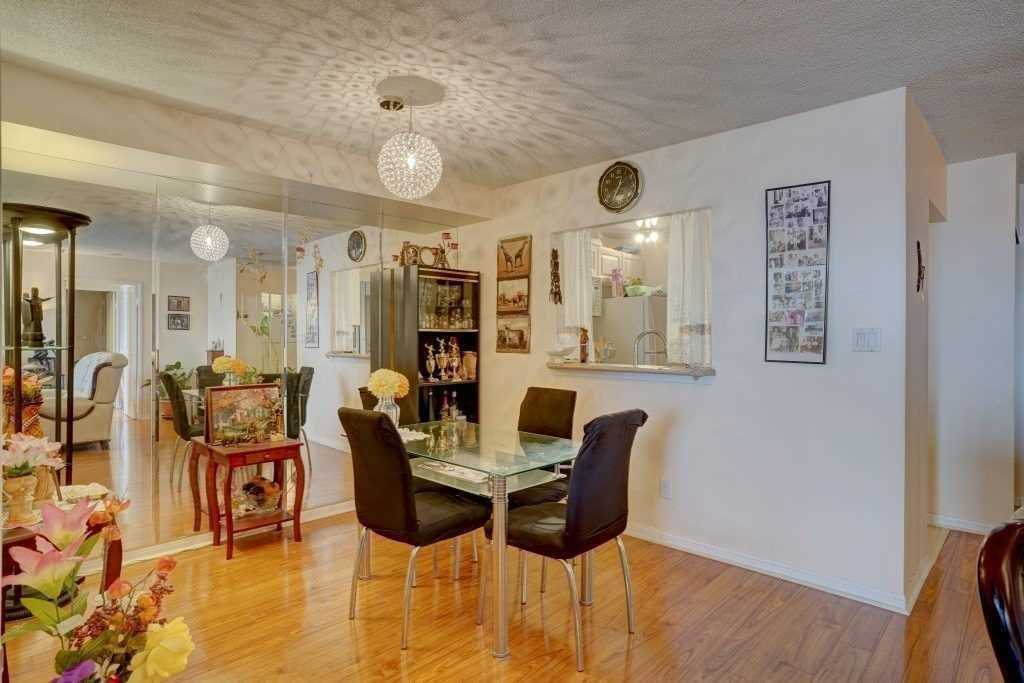 88 Corporate Dr, #1617