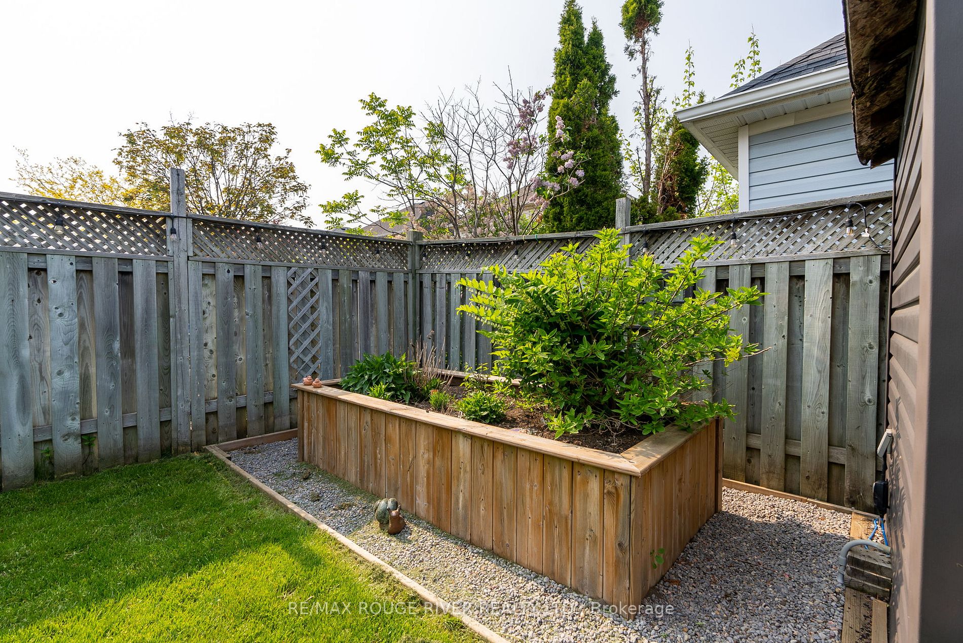 Listing E6036008 - Large Photo # 31