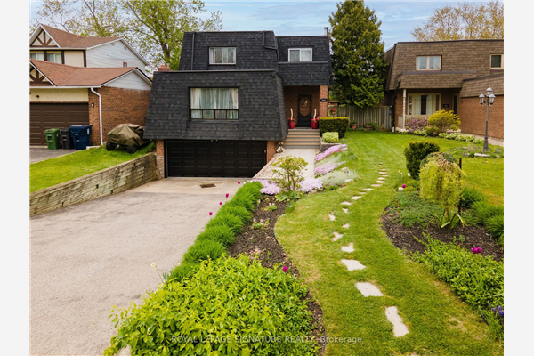 345 Lawson Rd, Toronto