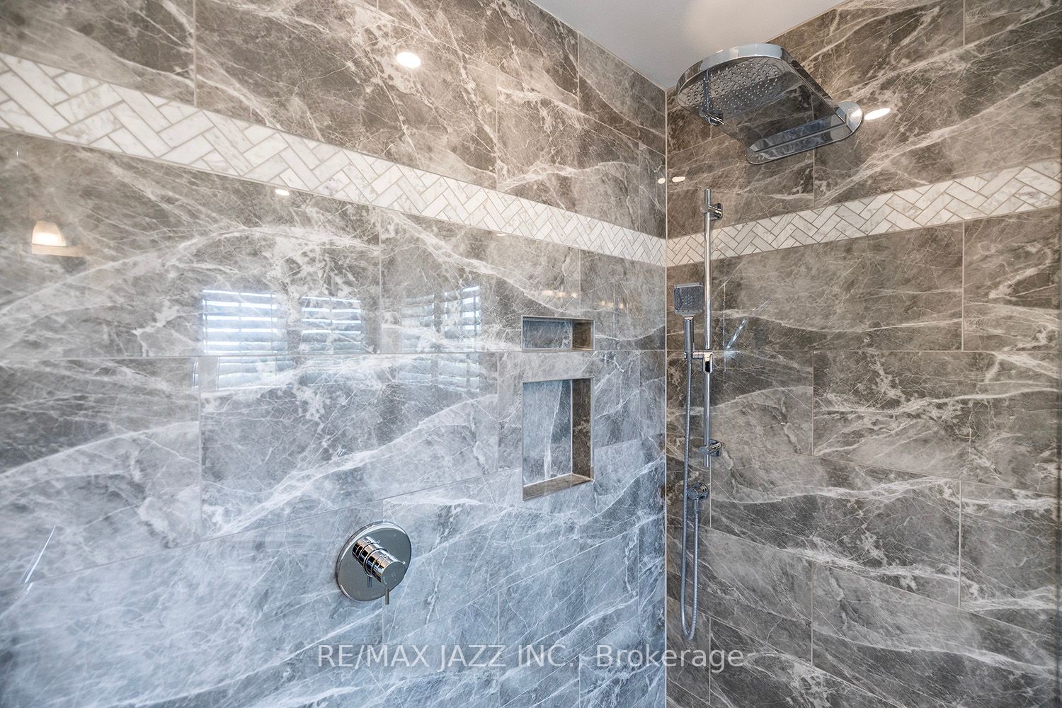 Listing E6036660 - Large Photo # 18