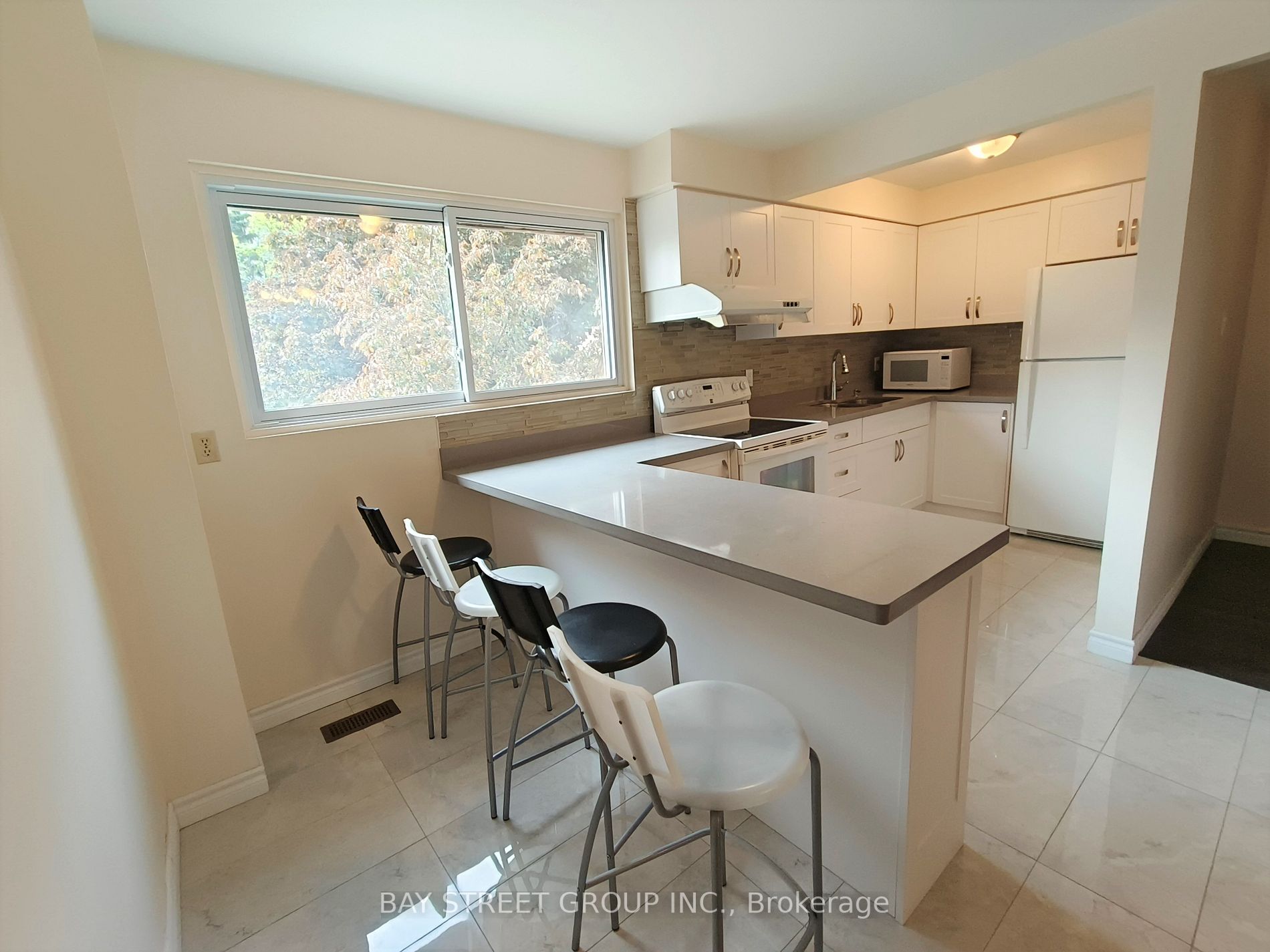 2020 Pharmacy Ave, #10