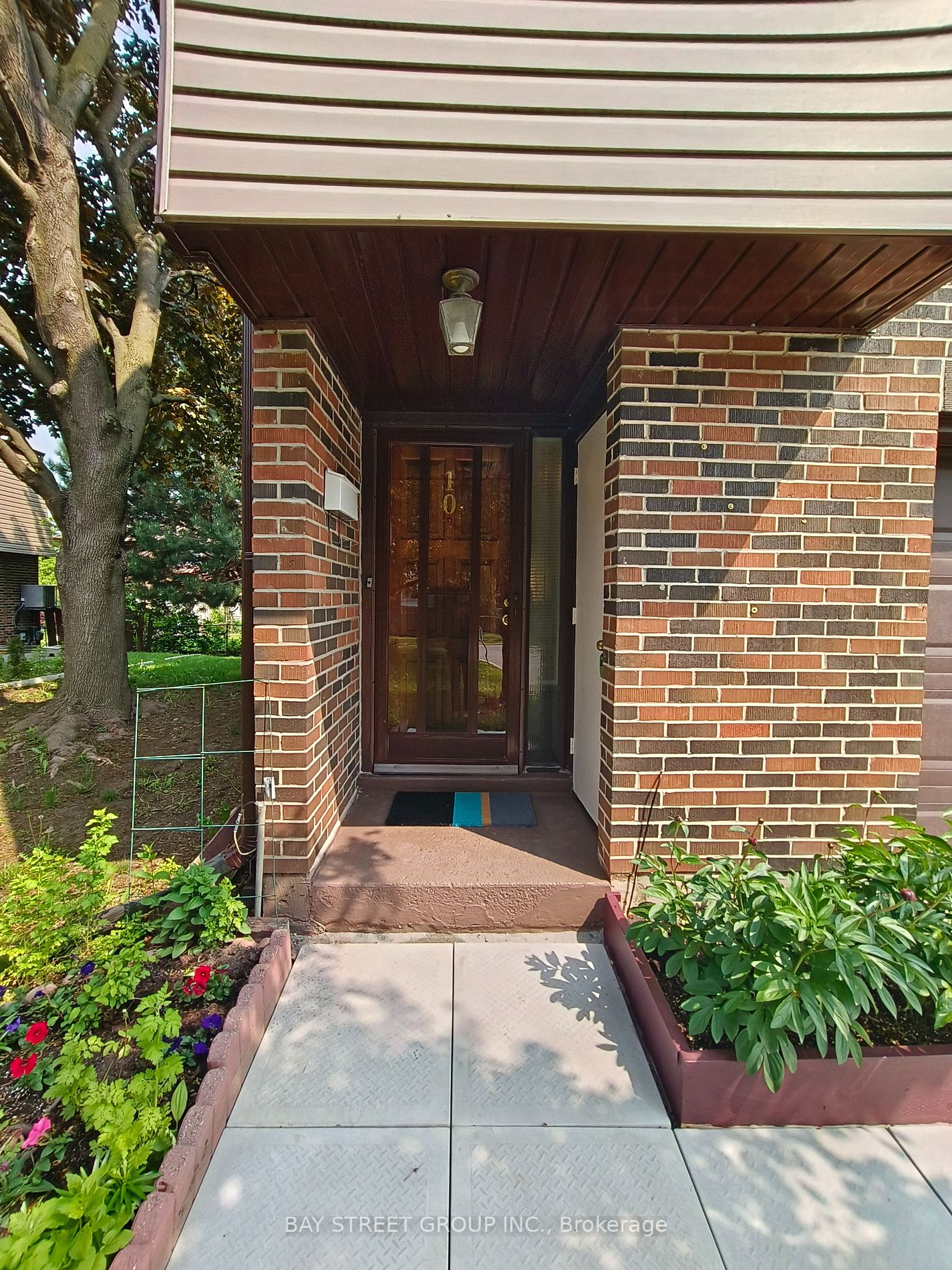 2020 Pharmacy Ave, #10