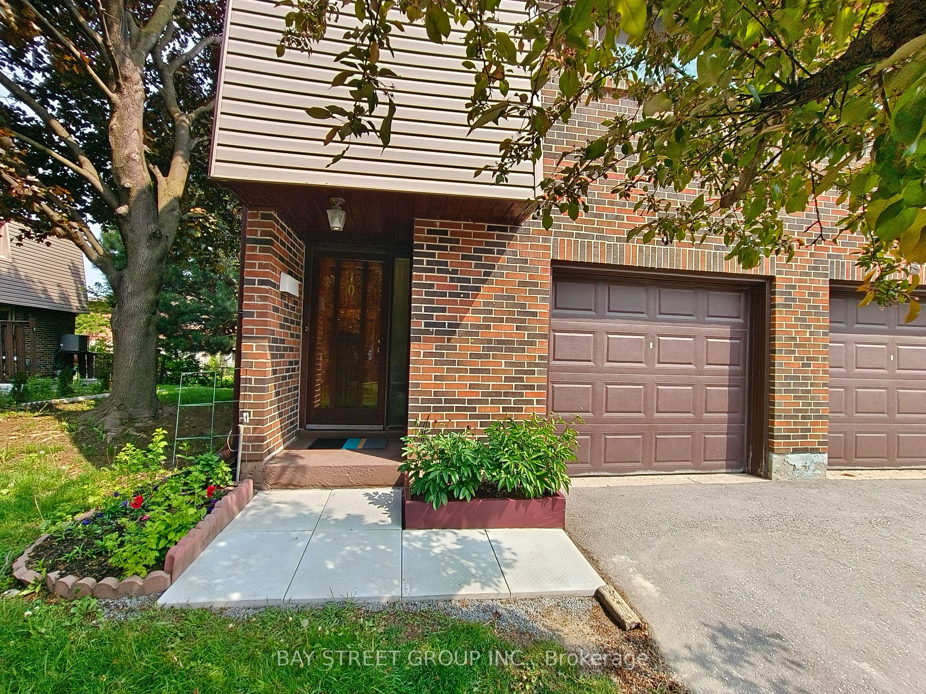 2020 Pharmacy Ave, #10