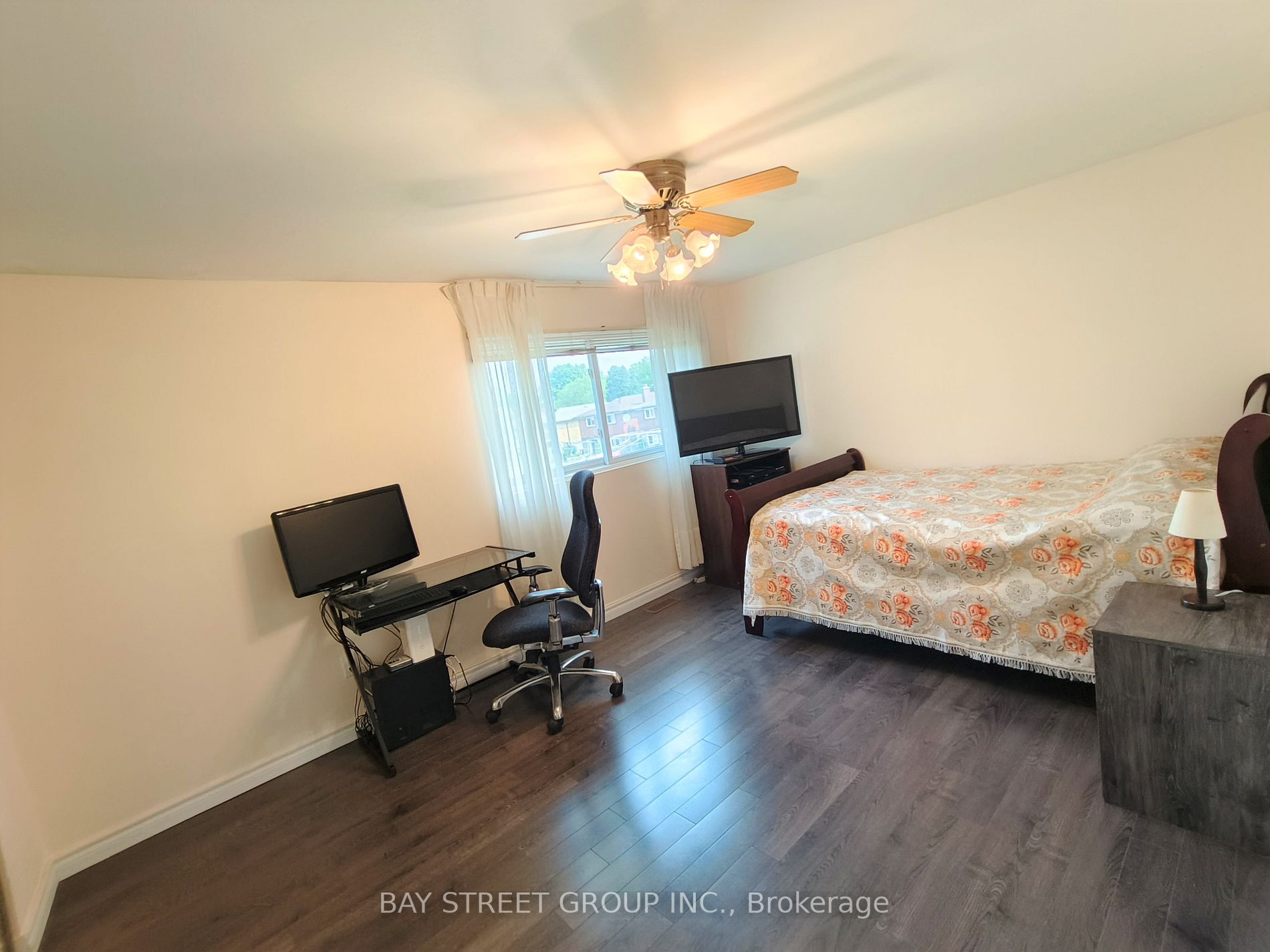 2020 Pharmacy Ave, #10