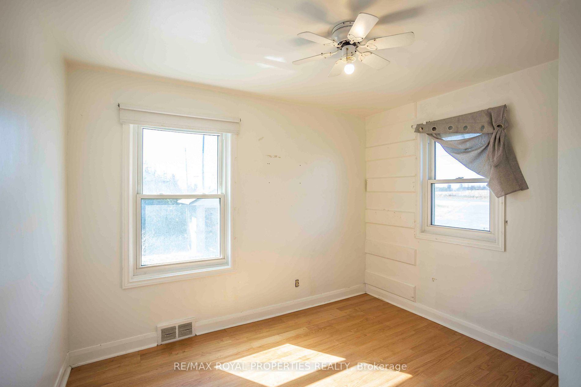 Listing E6037104 - Large Photo # 24