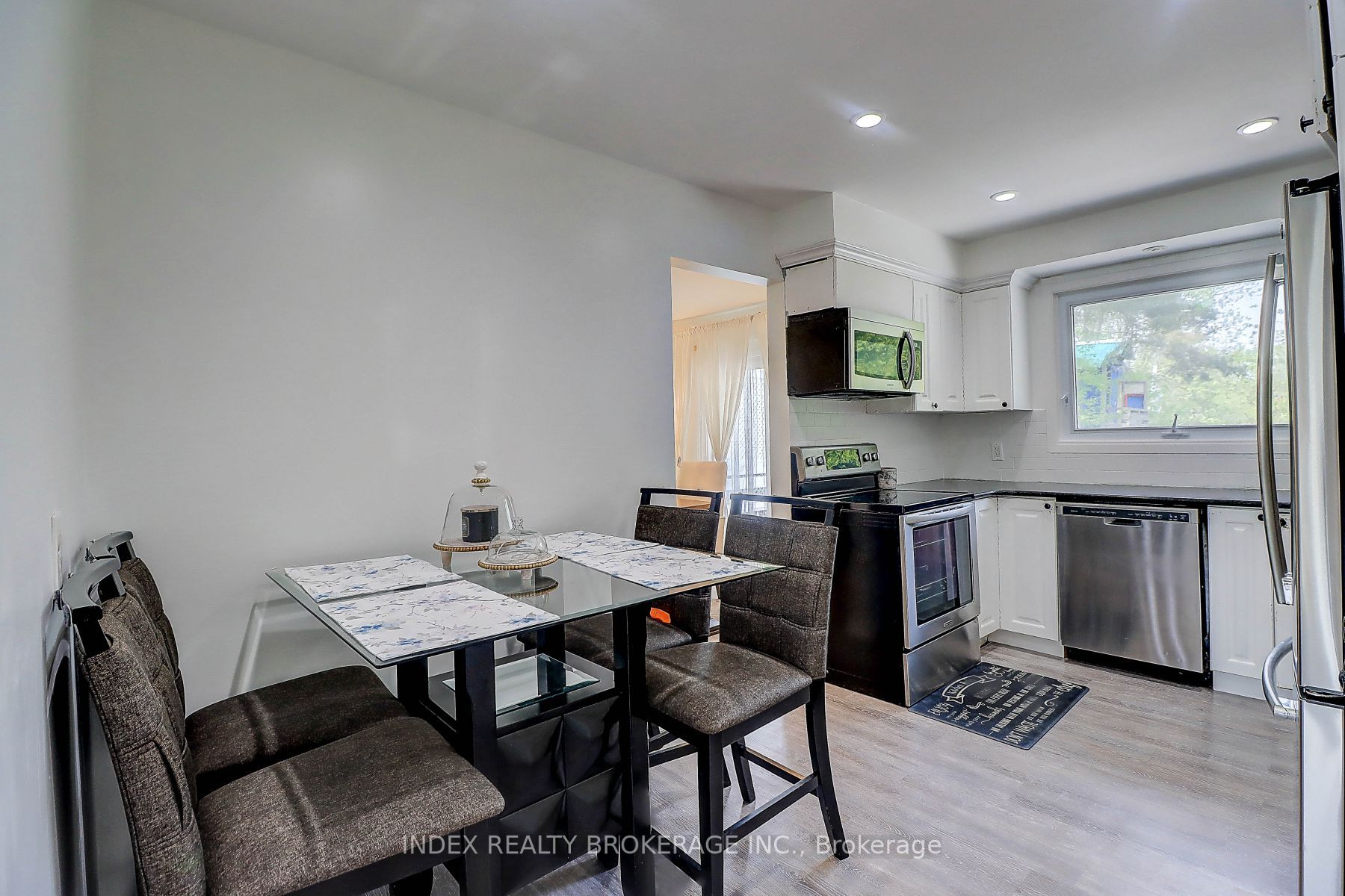 Listing E6037324 - Large Photo # 11