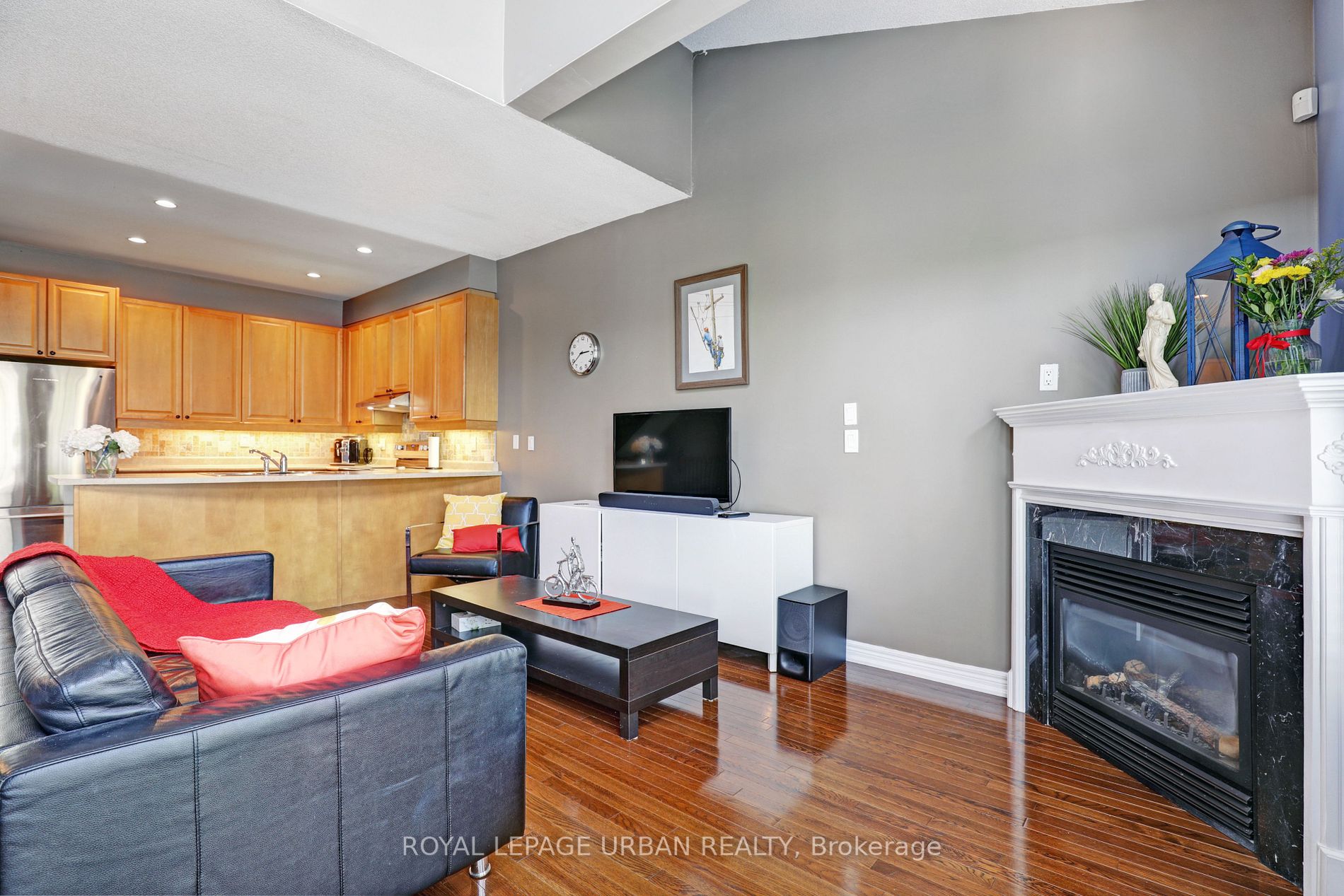 Listing E6038256 - Large Photo # 11
