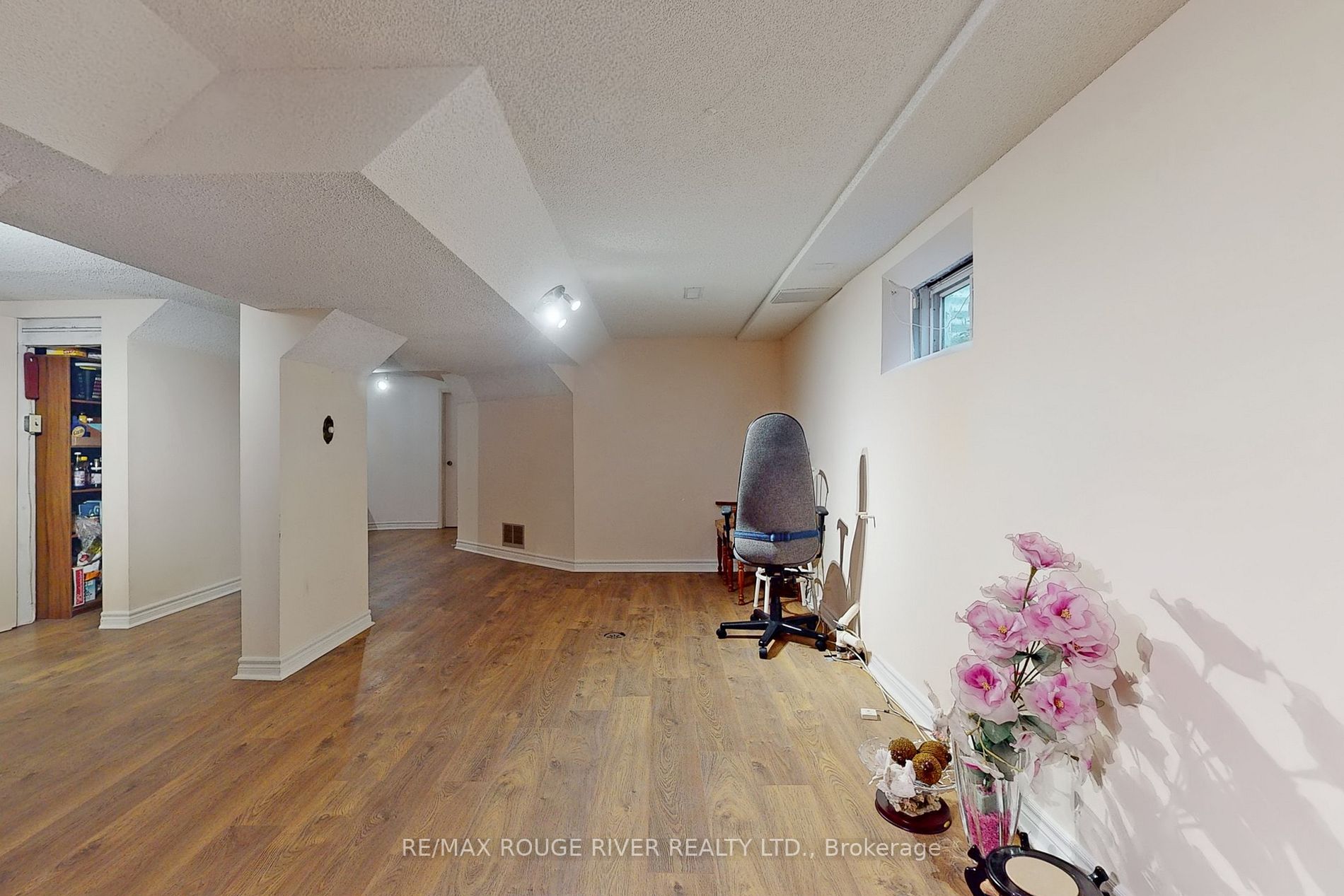 Listing E6038604 - Large Photo # 32