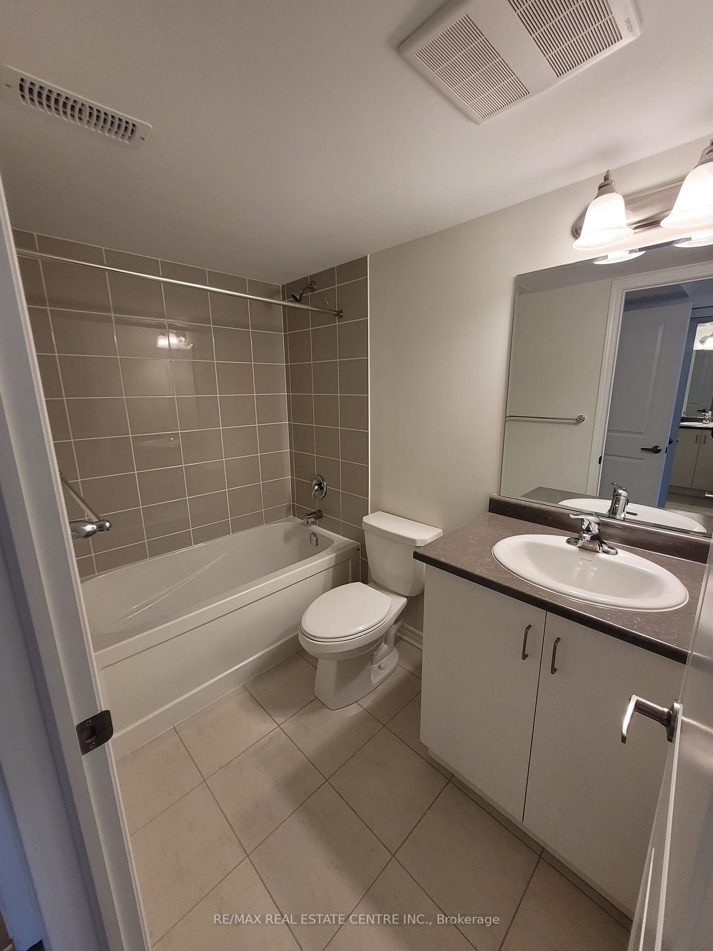 Listing E6038876 - Large Photo # 18