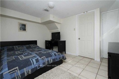 32 Kecala Rd, #Bsmt
