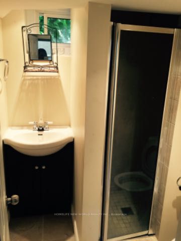 32 Kecala Rd, #Bsmt