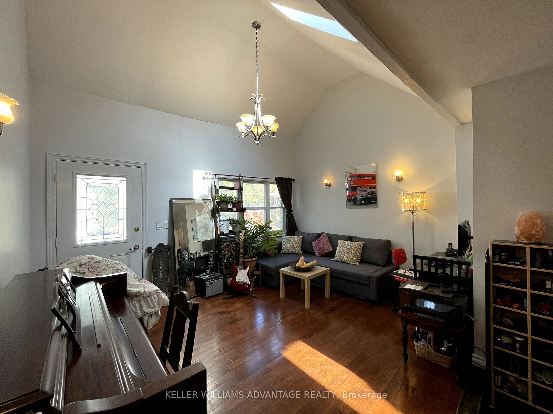 Listing E6039456 - Large Photo # 2