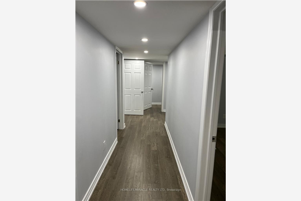 250 Lyle Dr, Clarington