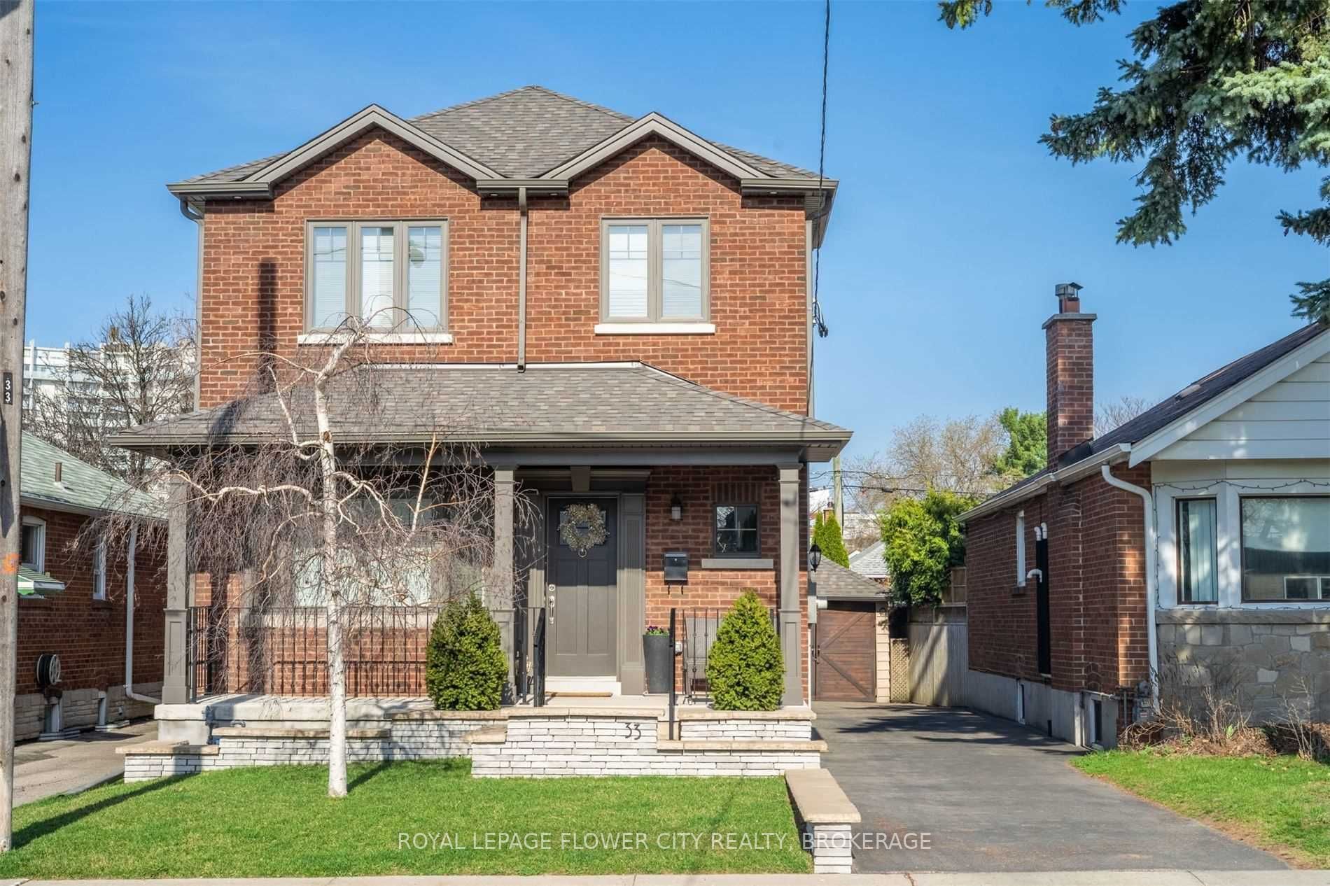 33 Norlong Boulevard