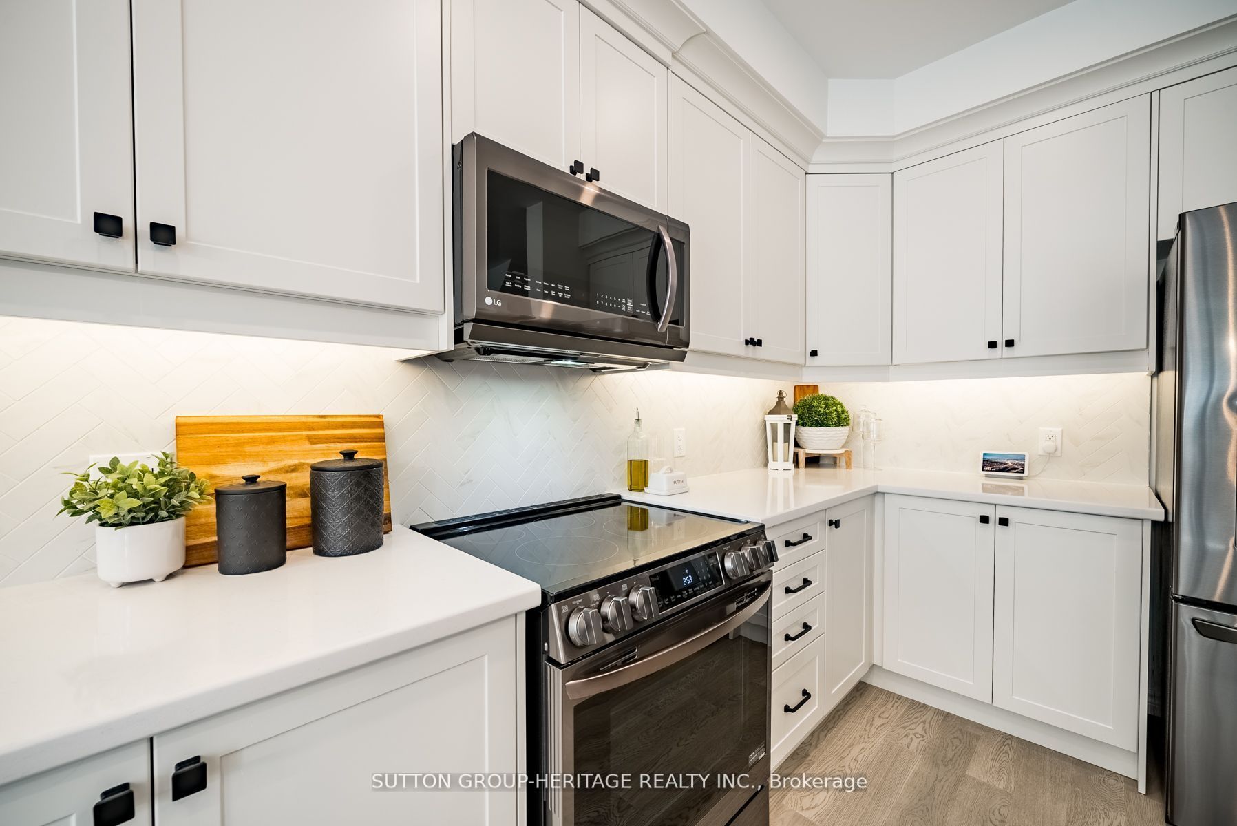 Listing E6040352 - Large Photo # 13