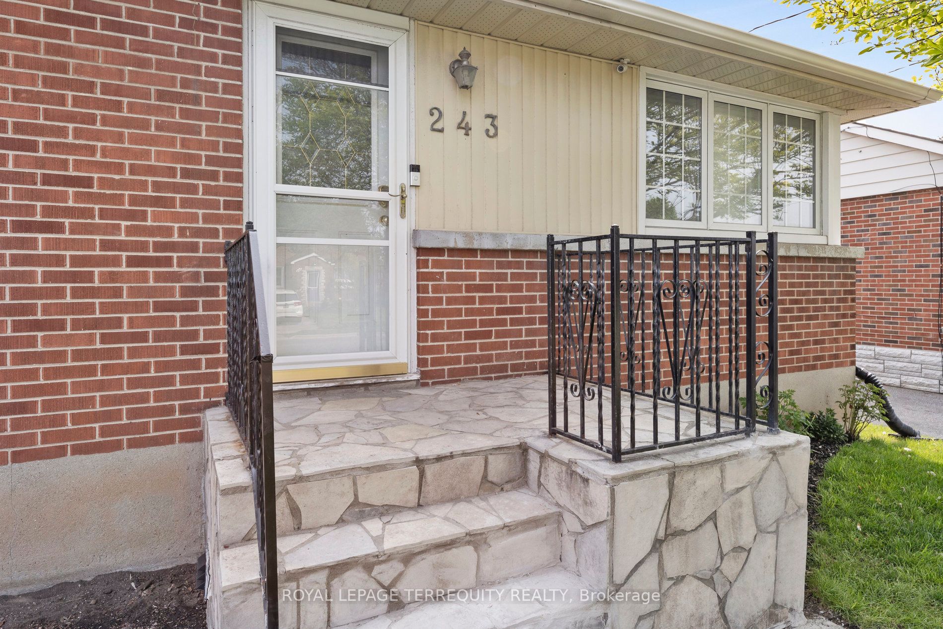 Listing E6040364 - Large Photo # 3