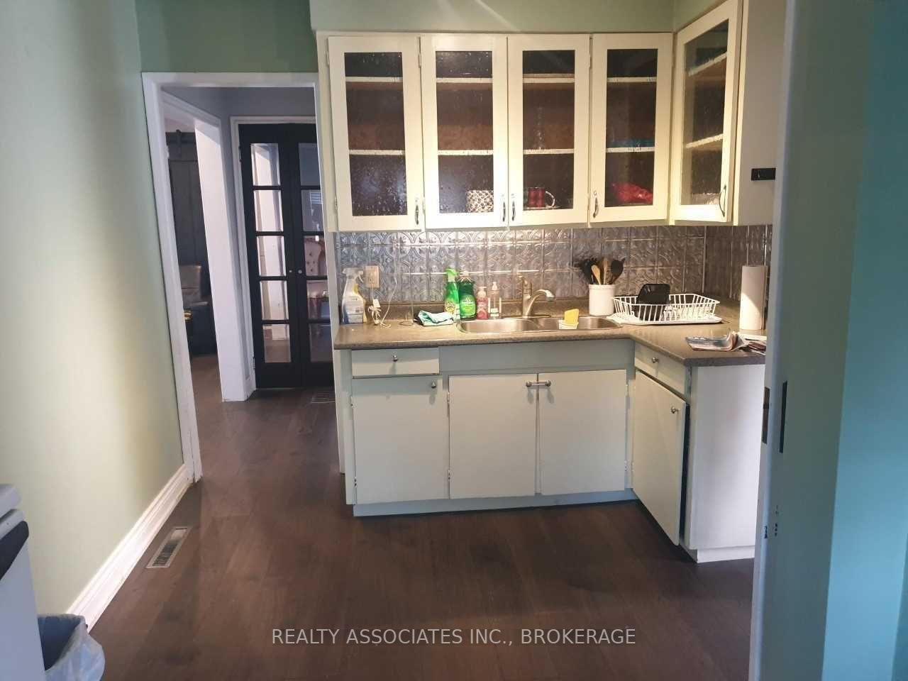 36 Amiens Road