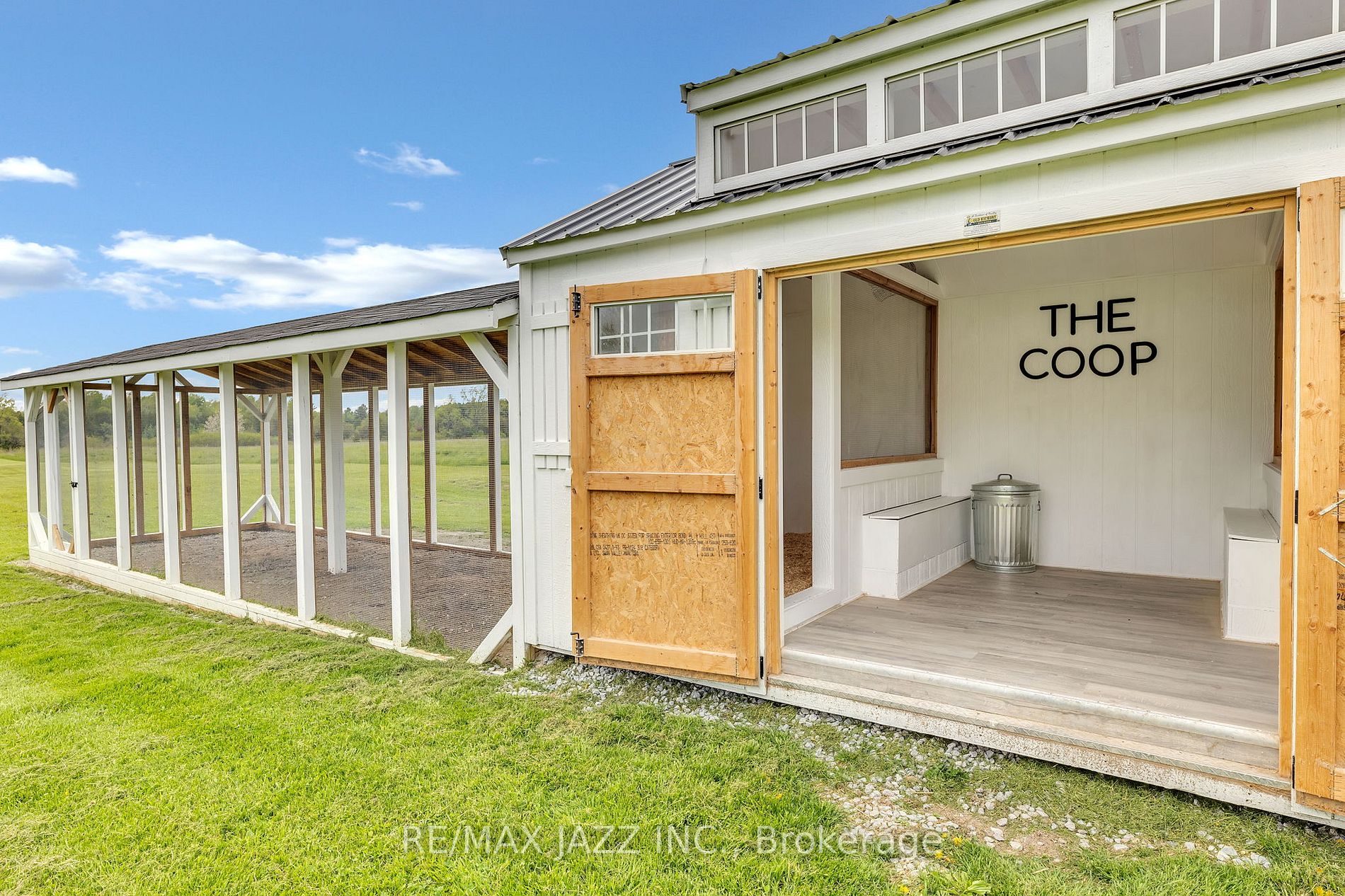 Listing E6041060 - Large Photo # 32
