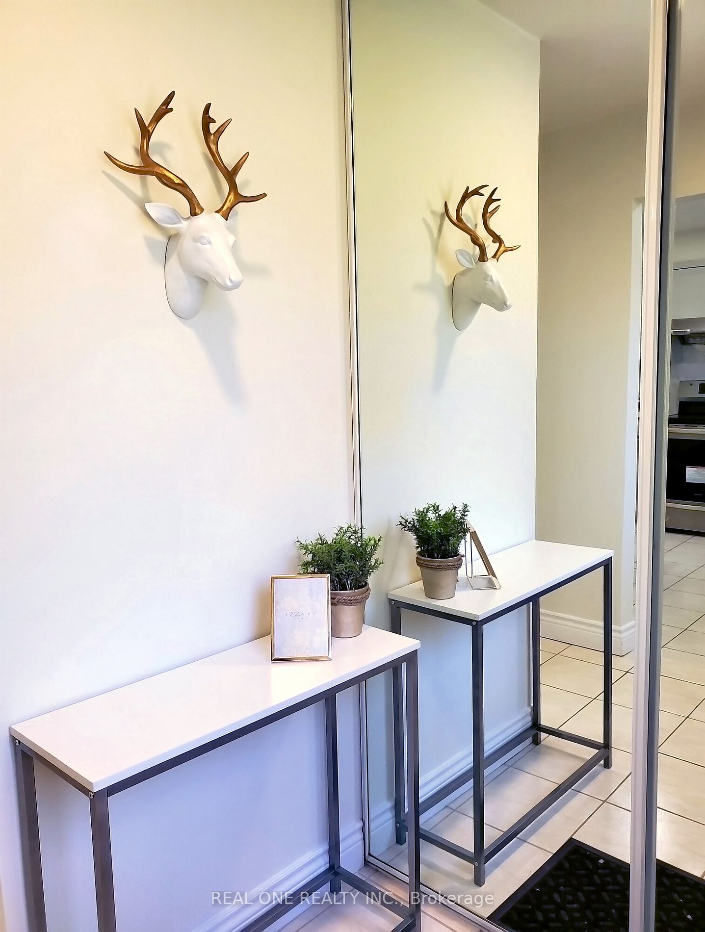 150 Palmdale Dr, #20