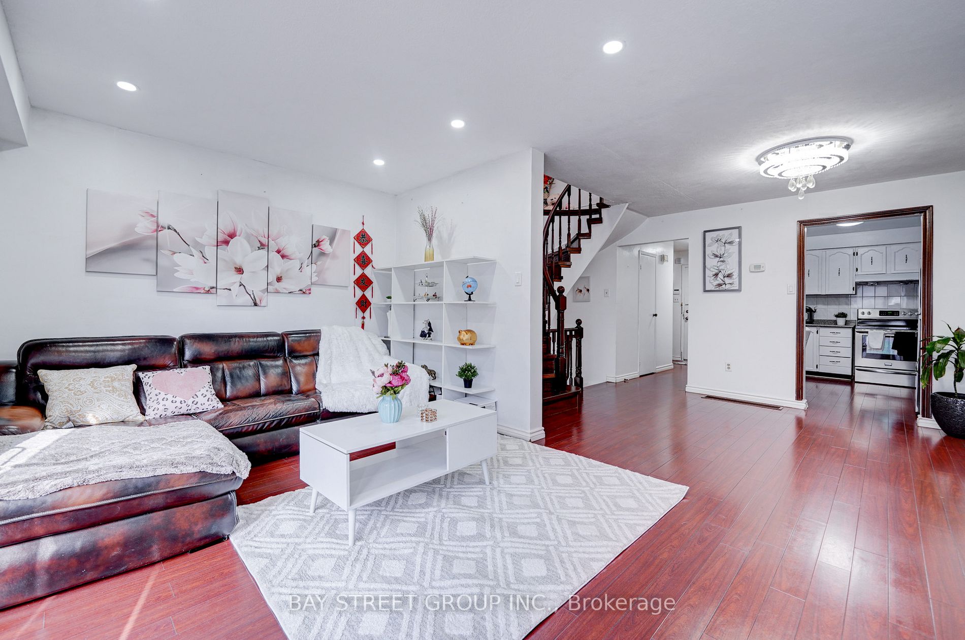 58 Tambrook Dr