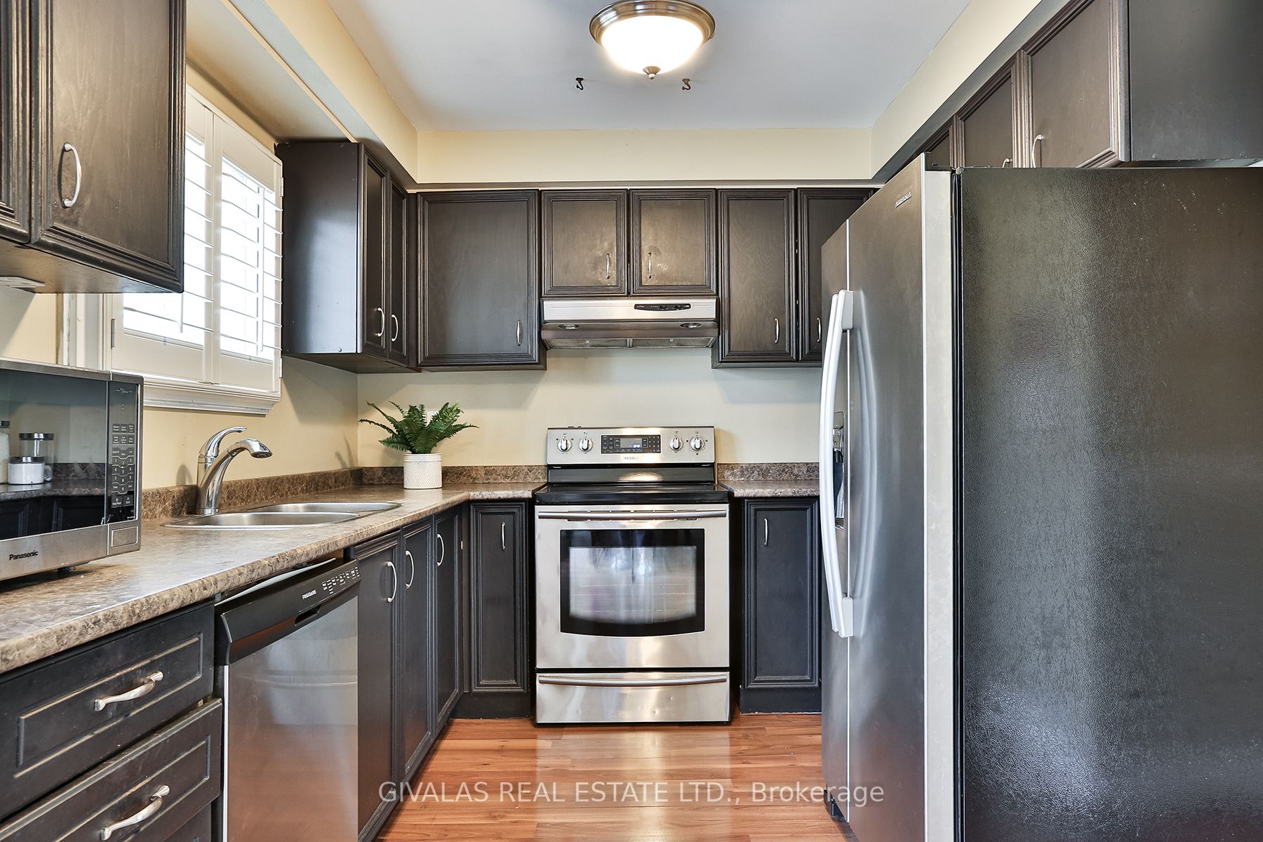Listing E6041636 - Large Photo # 13