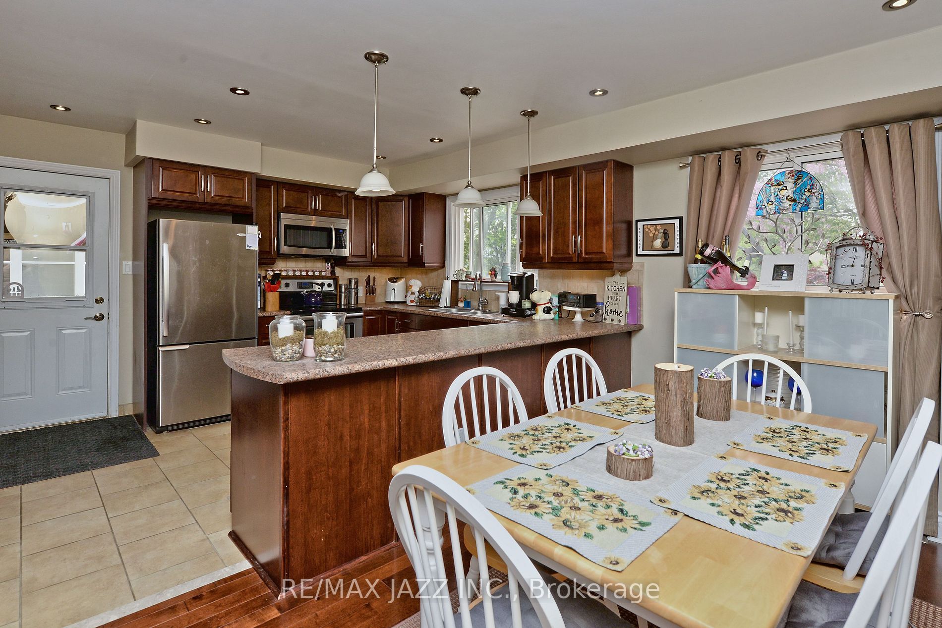 Listing E6041732 - Large Photo # 7