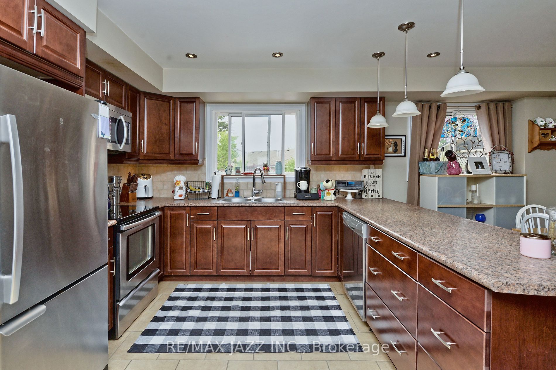 Listing E6041732 - Large Photo # 9