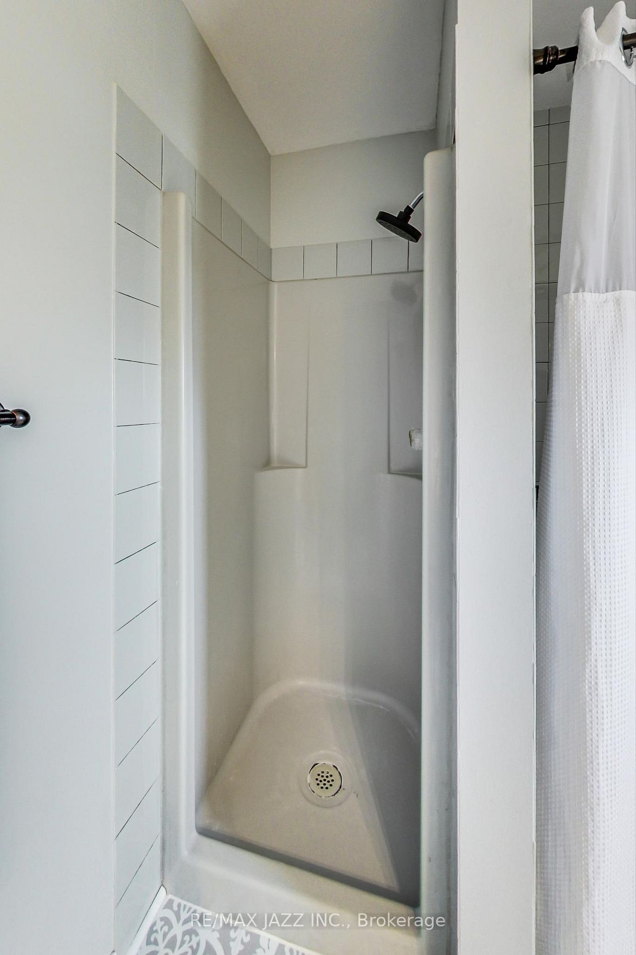 Listing E6041756 - Large Photo # 21