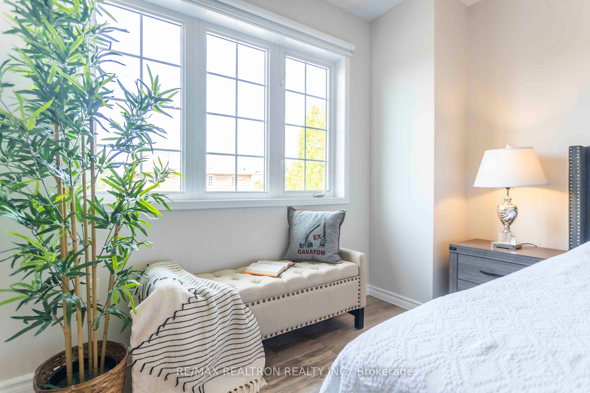 37 Angier Cres