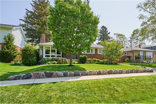 507 Newman Cres, Whitby