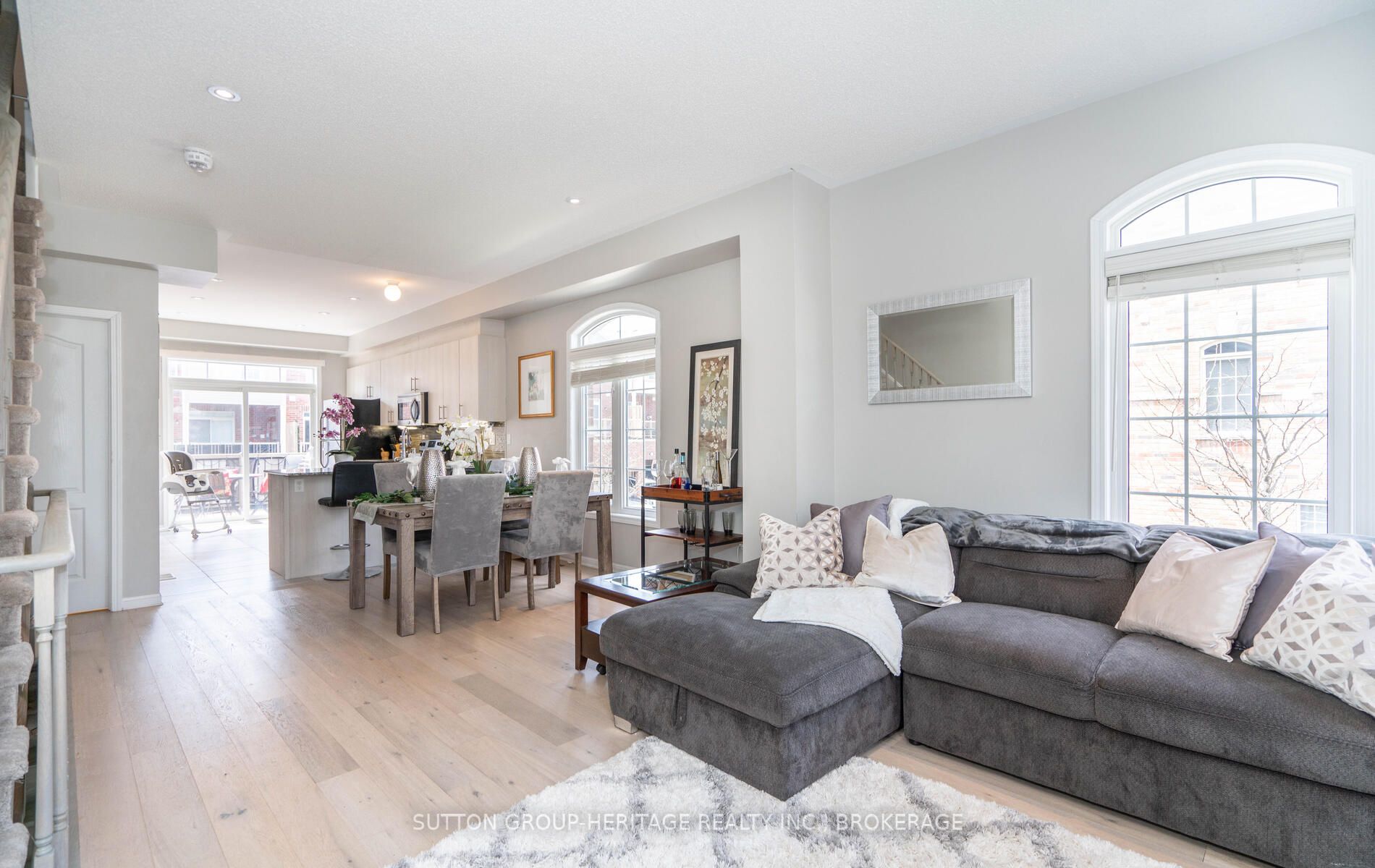 28 Graywardine Lane, Ajax