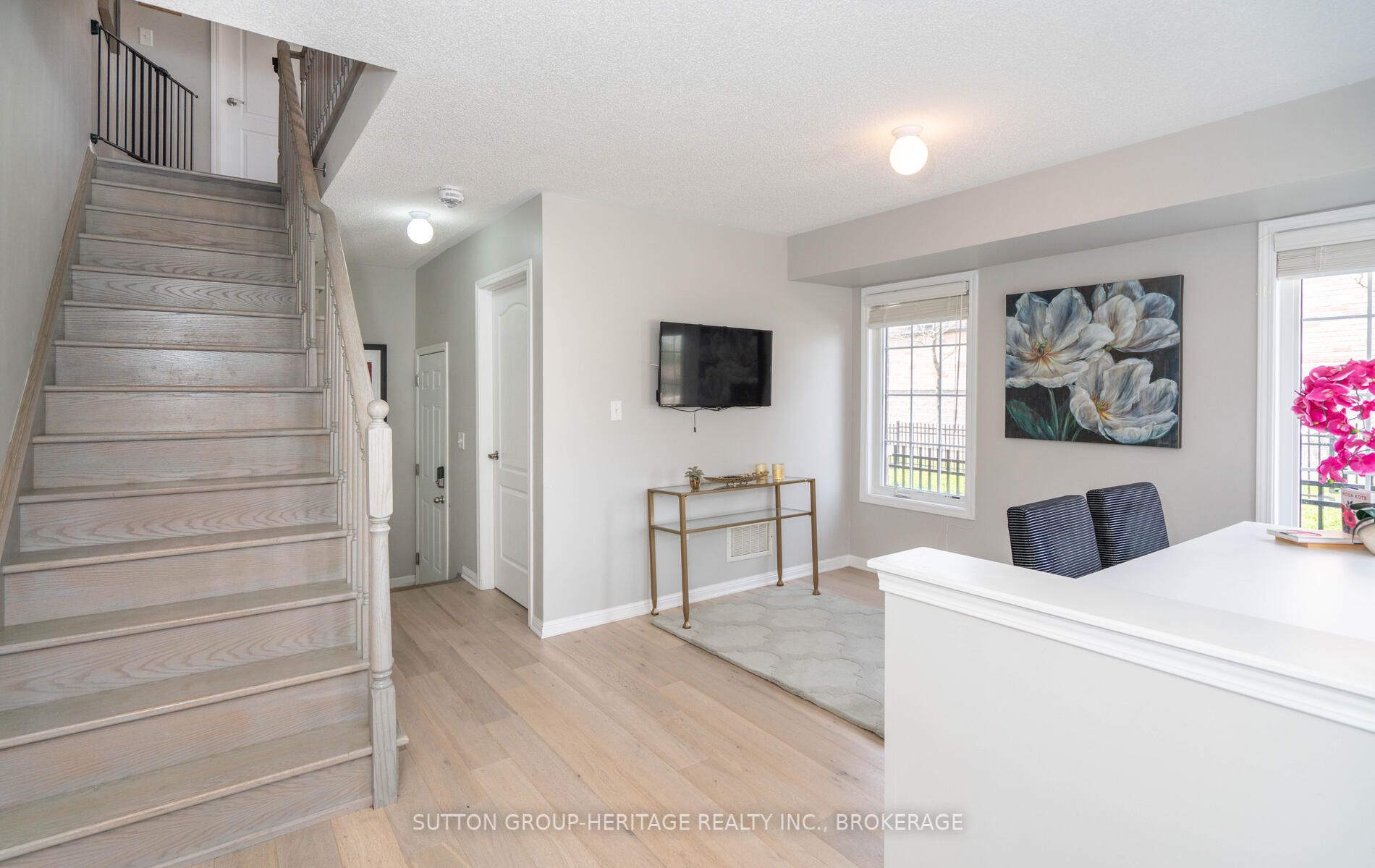 28 Graywardine Lane, Ajax