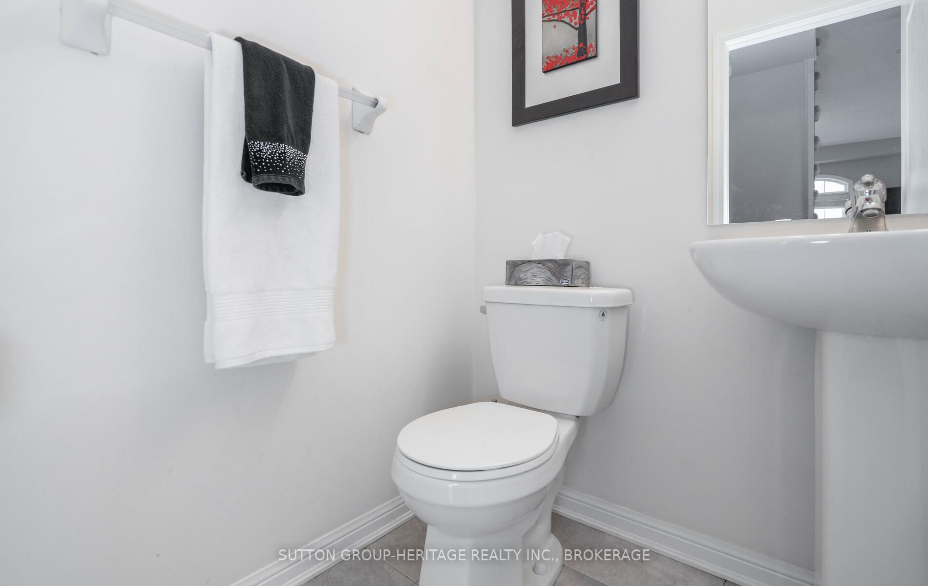 28 Graywardine Lane, Ajax