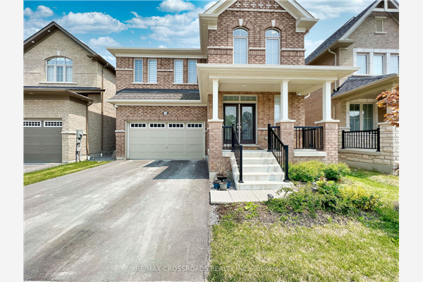 134 Auckland Dr E, Whitby