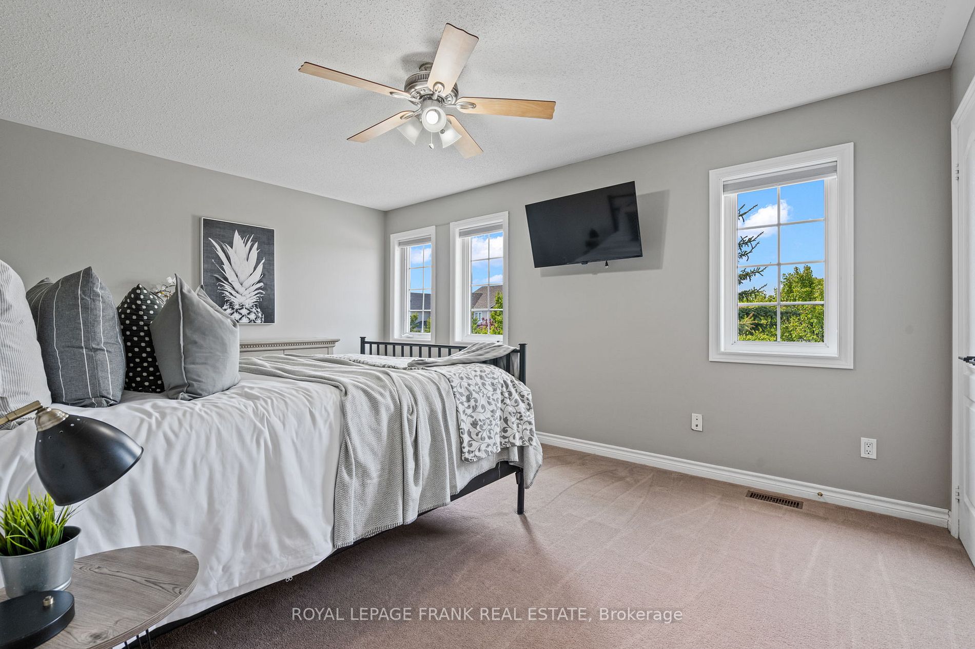 Listing E6042916 - Large Photo # 29