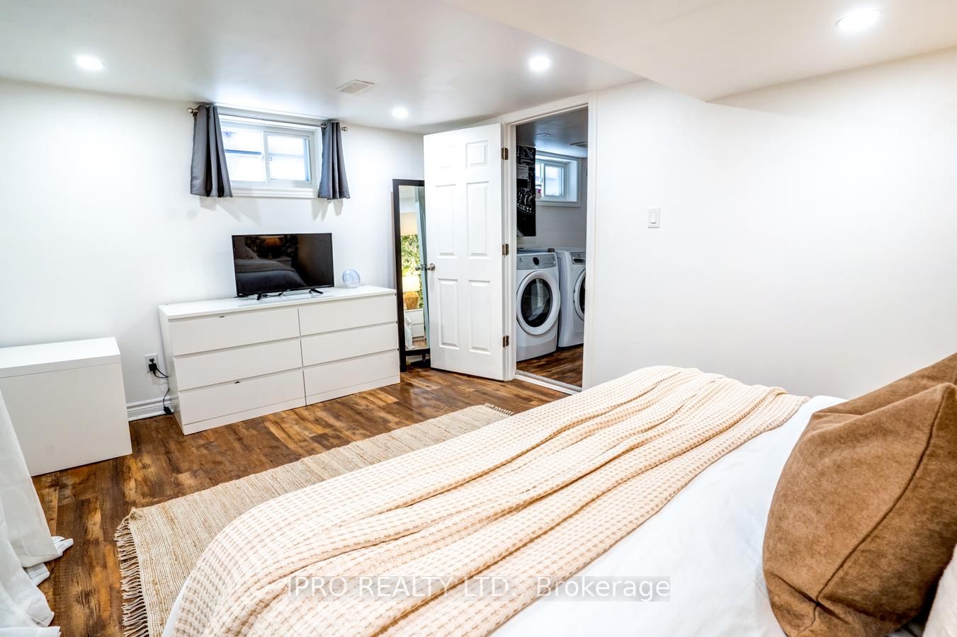 Listing E6043128 - Large Photo # 29