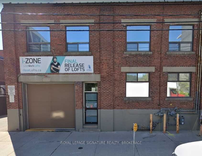 326 Carlaw Ave, #105