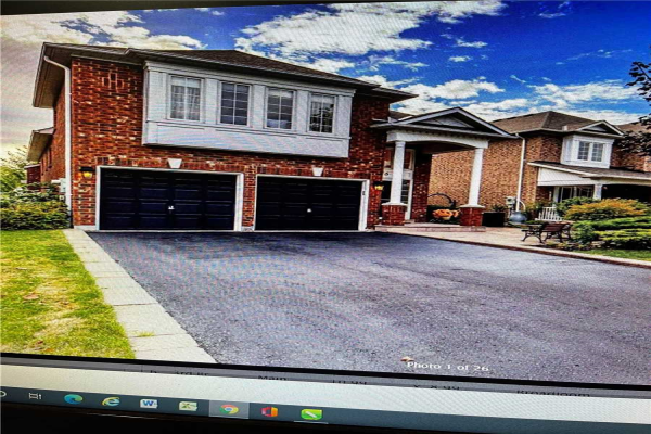 16 Root Cres, Ajax