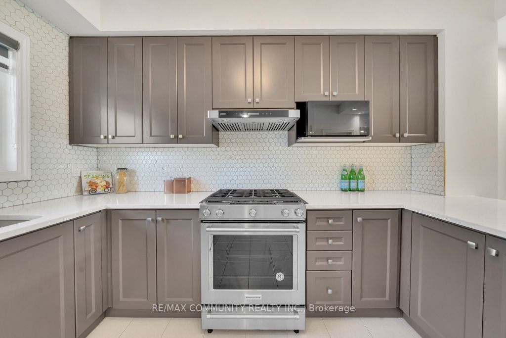 Listing E6043716 - Large Photo # 14